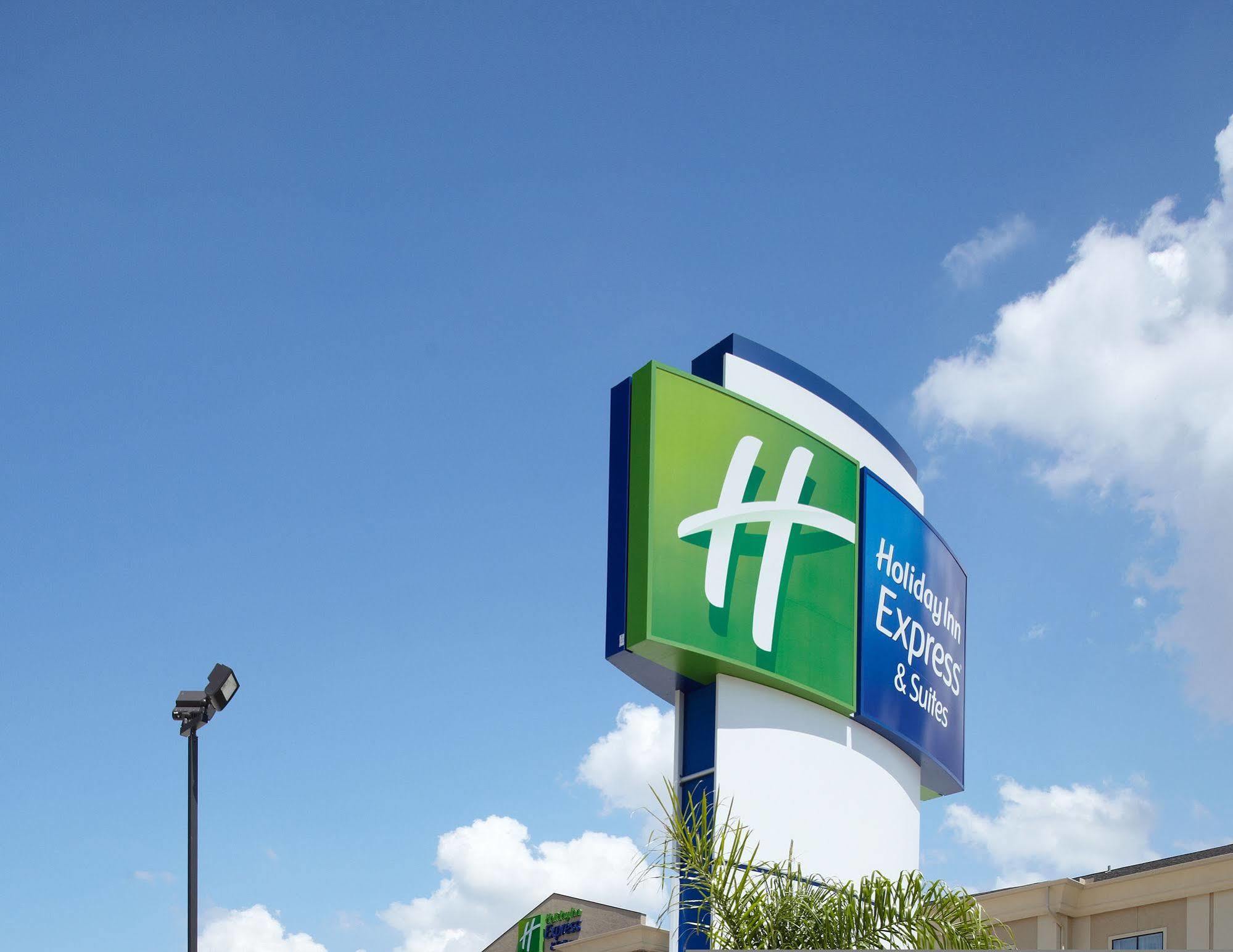 Holiday Inn Express & Suites Deer Park By Ihg Exteriér fotografie